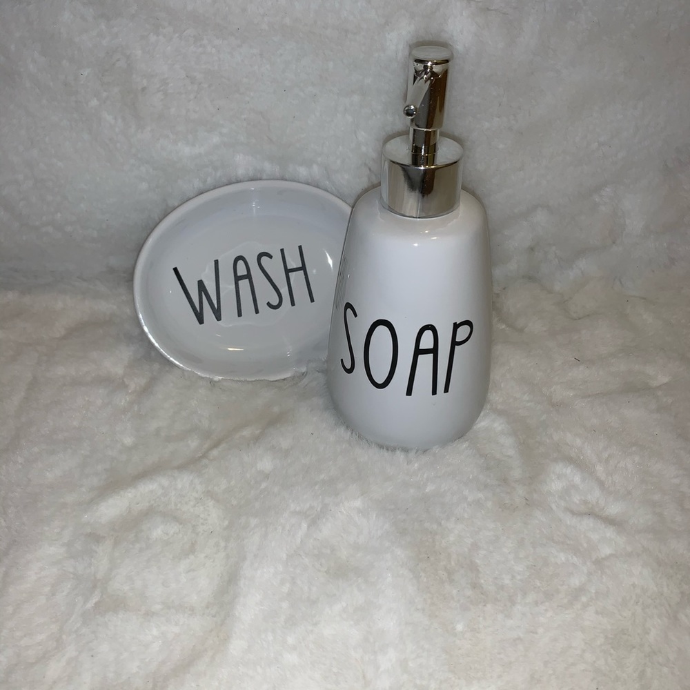 Bathroom accessories